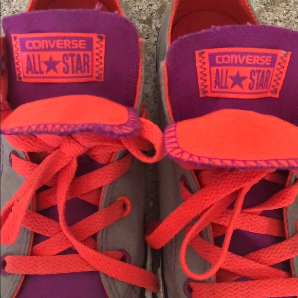 CONVERSE ALL STAR WOMEN JUNIOR SZ 4(SZ 7 Women ? - Picture 3 of 8